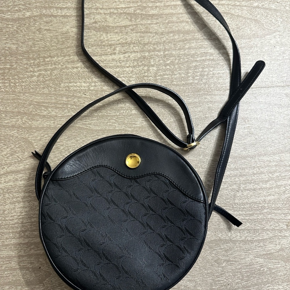 🖤 Vintage Movado Black Round Crossbody Purse – Rare Find! 🖤